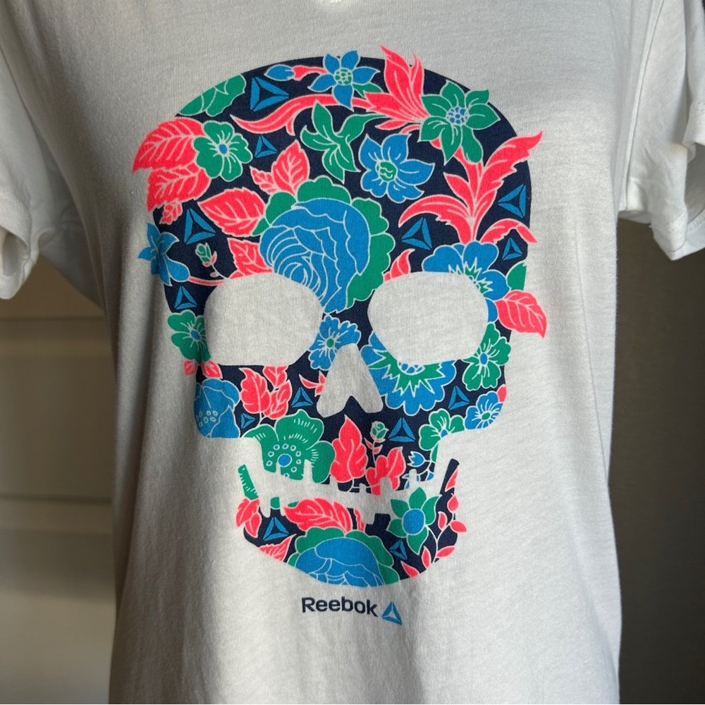 Reebok Skull T-Shirt - Picture 3 of 5